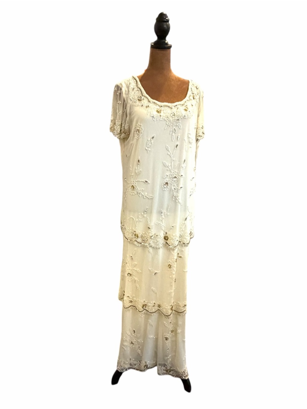 Midnight Velvet Cocktail Dress Wedding Beaded Ivory Gold Layered Short Sleeve L